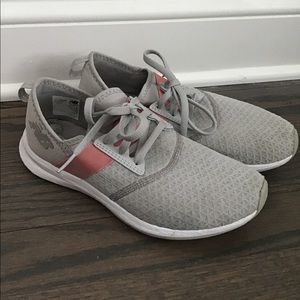 New Balance Tennis Shoes